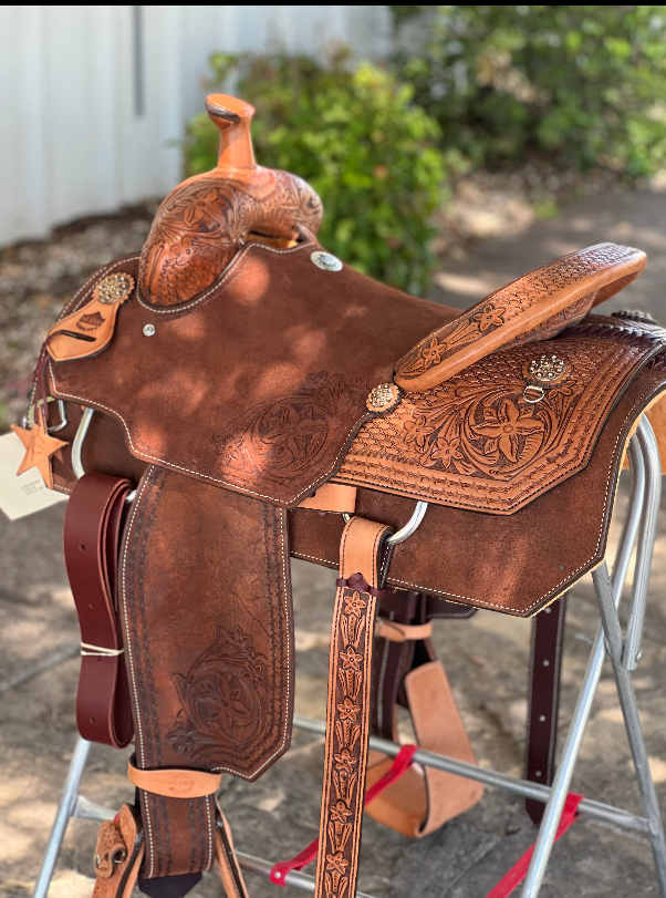 Breakaway Barbwire Saddle