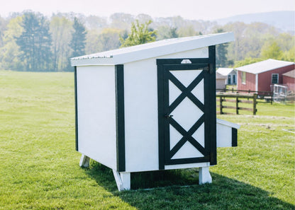 Large Chicken Coop - Up to 15 Chickens