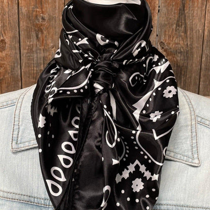 35X35"  Black & White Paisley Wild Rag / Scarf WR3411