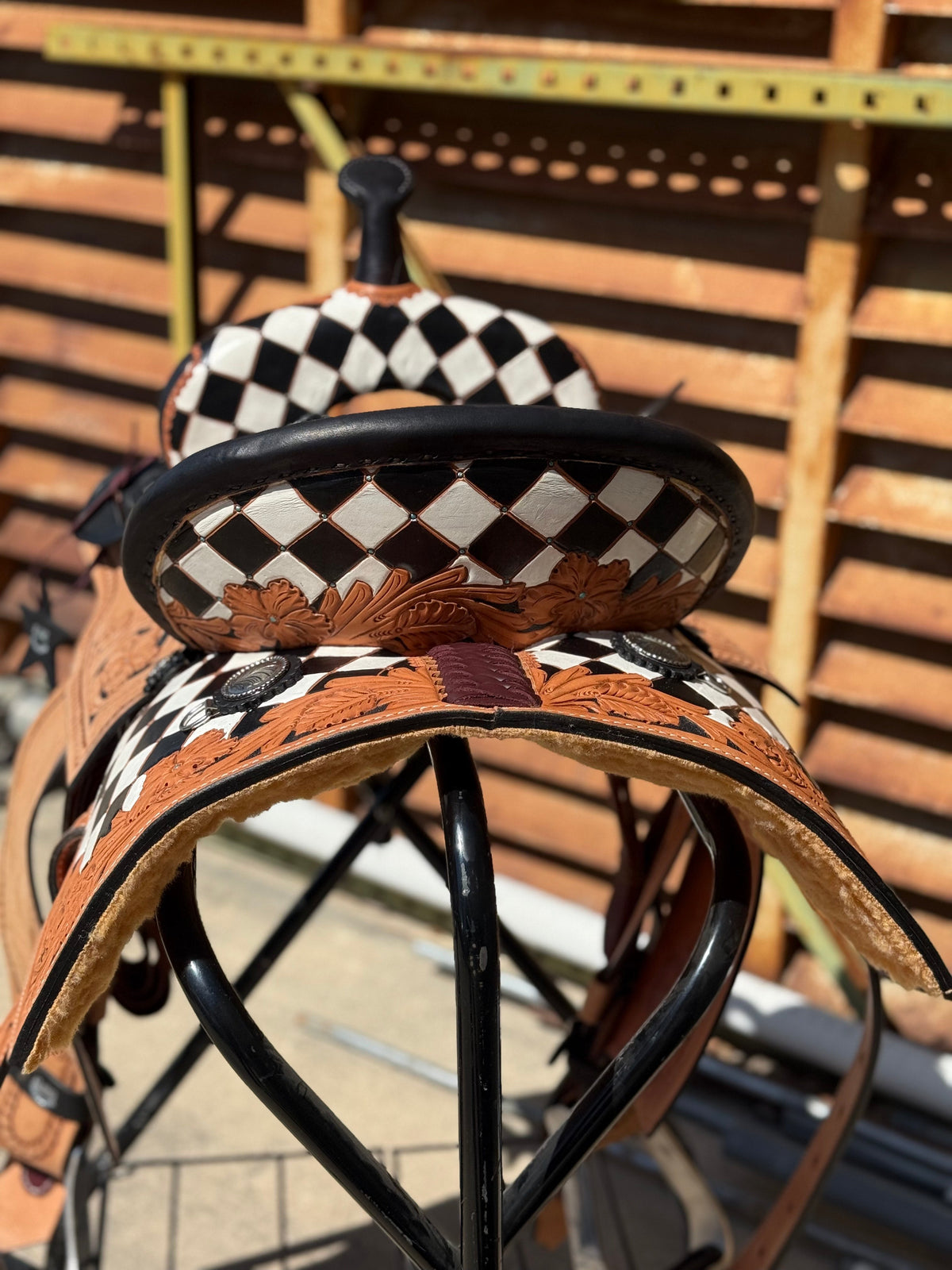 15" Checkmate, Cowgirl Barrel