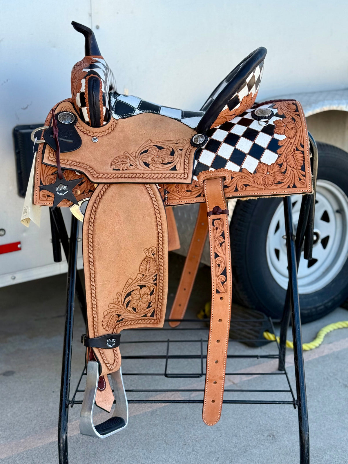 15" Checkmate, Cowgirl Barrel