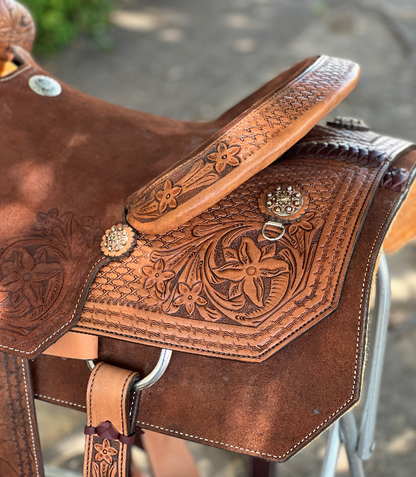 Breakaway Barbwire Saddle