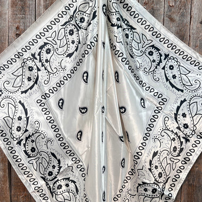 35X35"  Cream & Black Paisley Wild Rag / Scarf WR3412