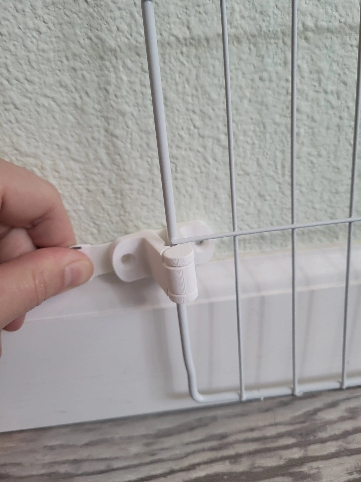 XPen Wall Mounting Brackets - Heavy Duty Pet Pen Hardware (4-Pack)