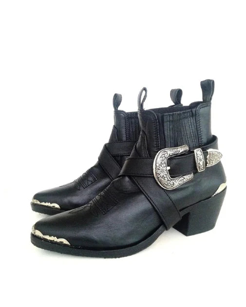 Black Magic - low ankle