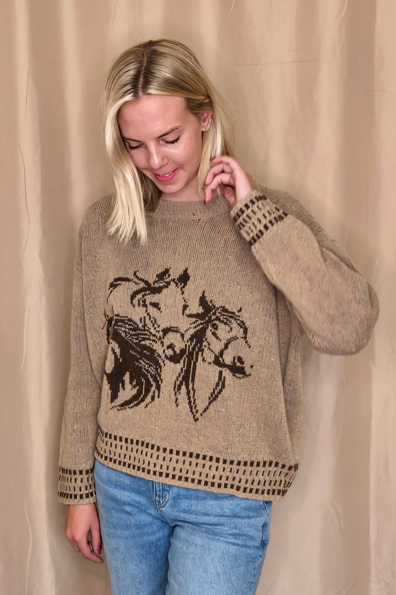 Horse Jacquard Long Long Sleeve Knit Sweater - charcoal medium remains