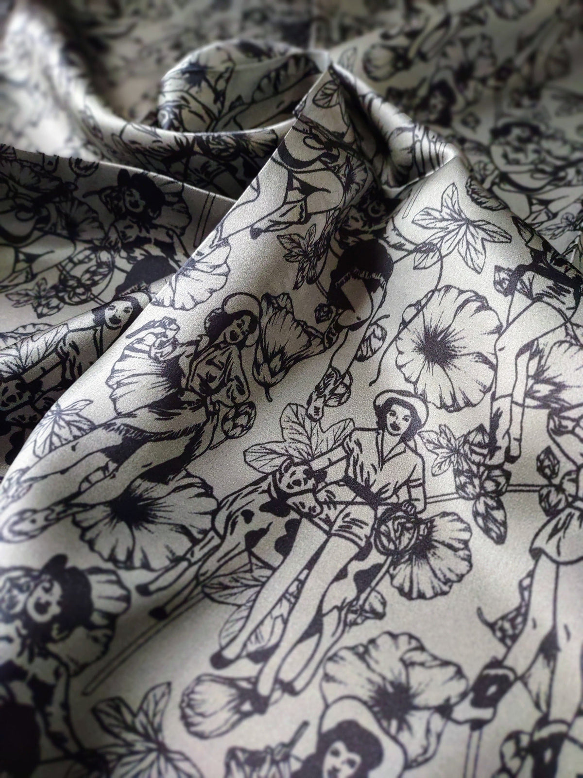 Wild Rag 100% SILK Dark Grey Pin Up Cowgirls and Hollyhock flowers Cowboy Western Neck Scarf Bandanna by Double B Wild Rags