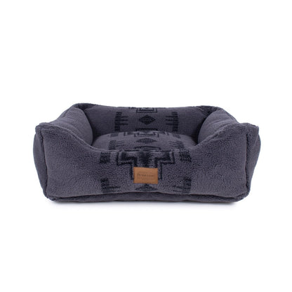 Pendleton Berber Kuddler