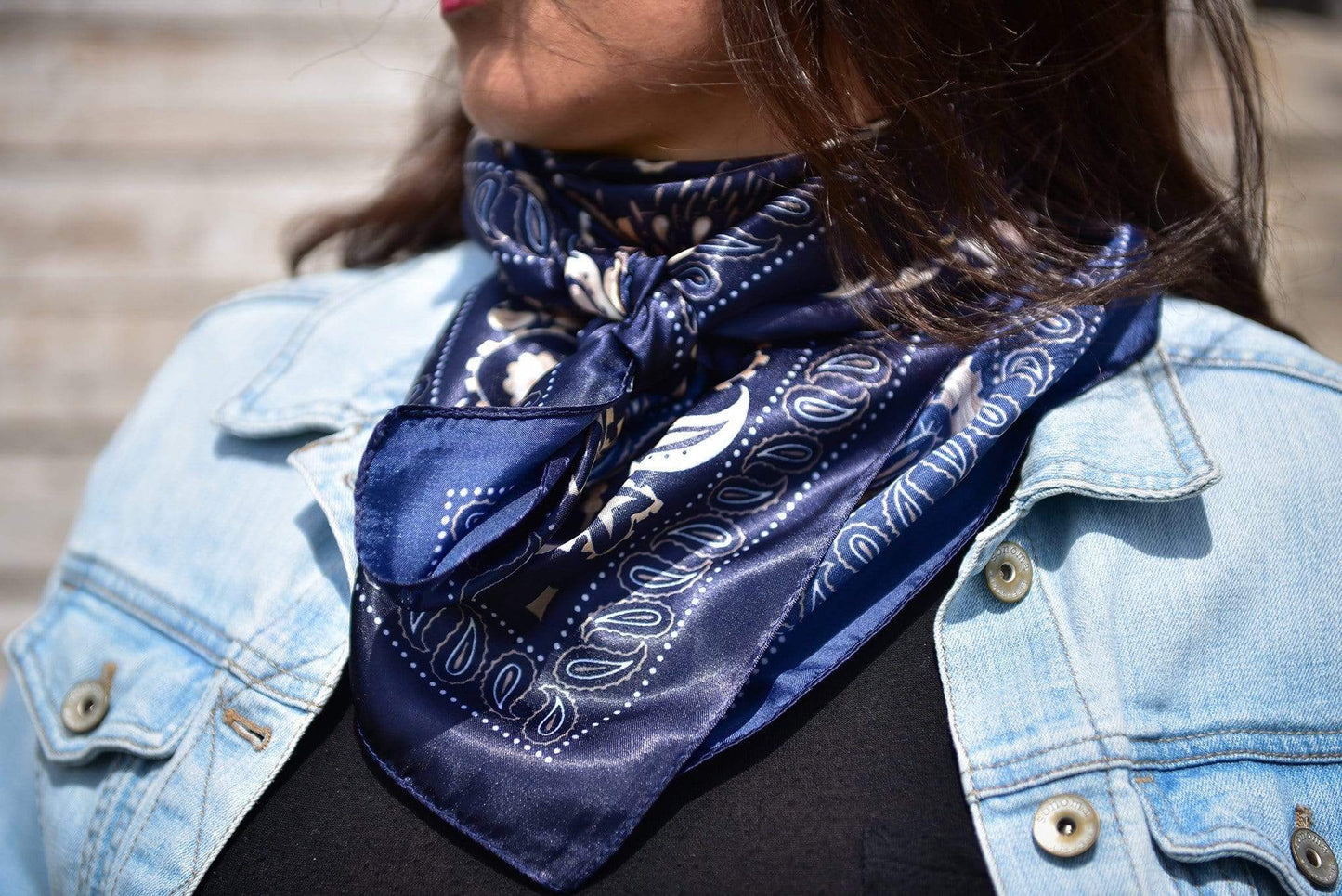 35X35" Blue and Cream Paisley Wild Rag / Scarf WR433